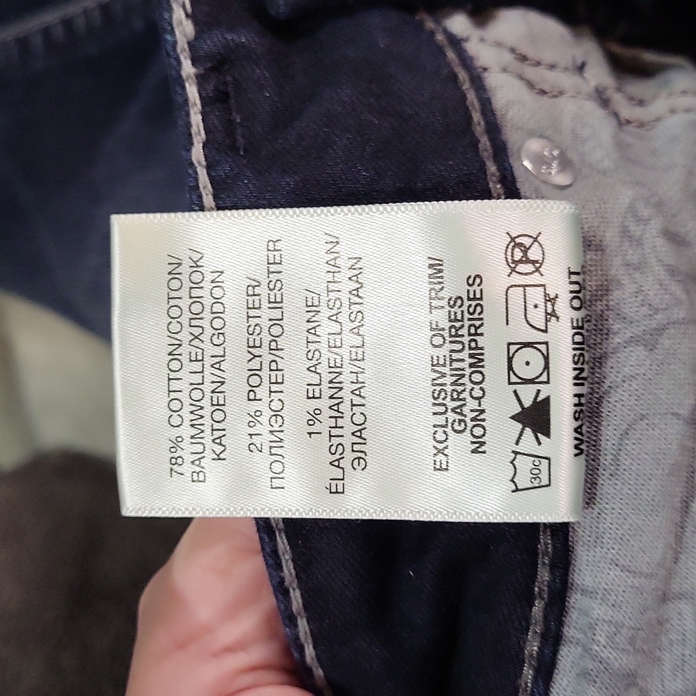 Silver Jeans Co. Jeans - Picture 15 of 16